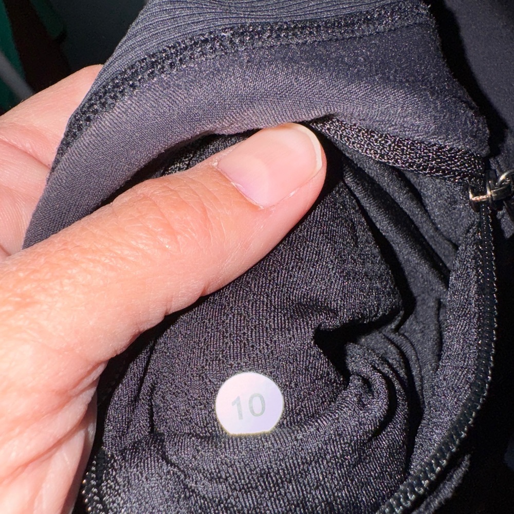 Lululemon Run Track Time Jacket - Picture 9 of 9